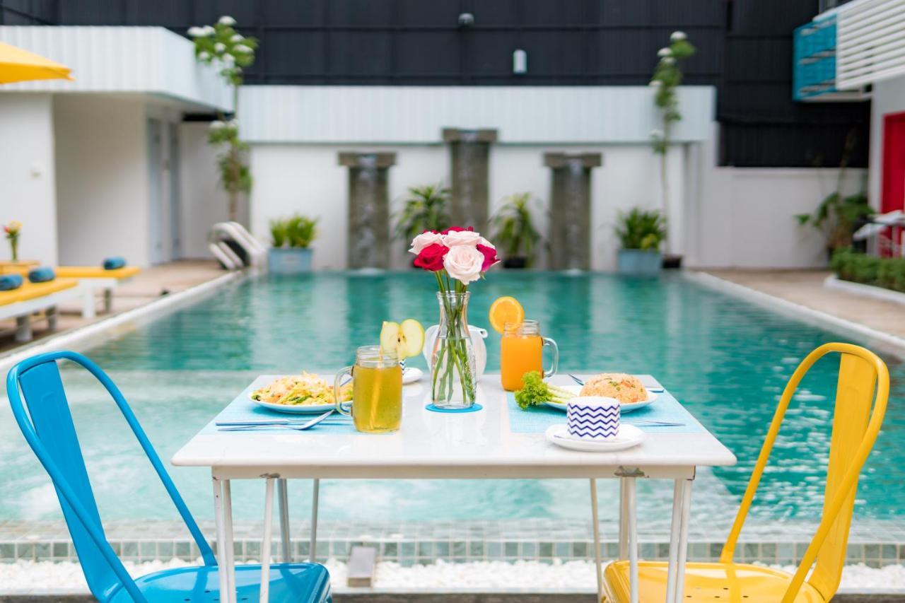 Glow Inn Siem Reap Bagian luar foto